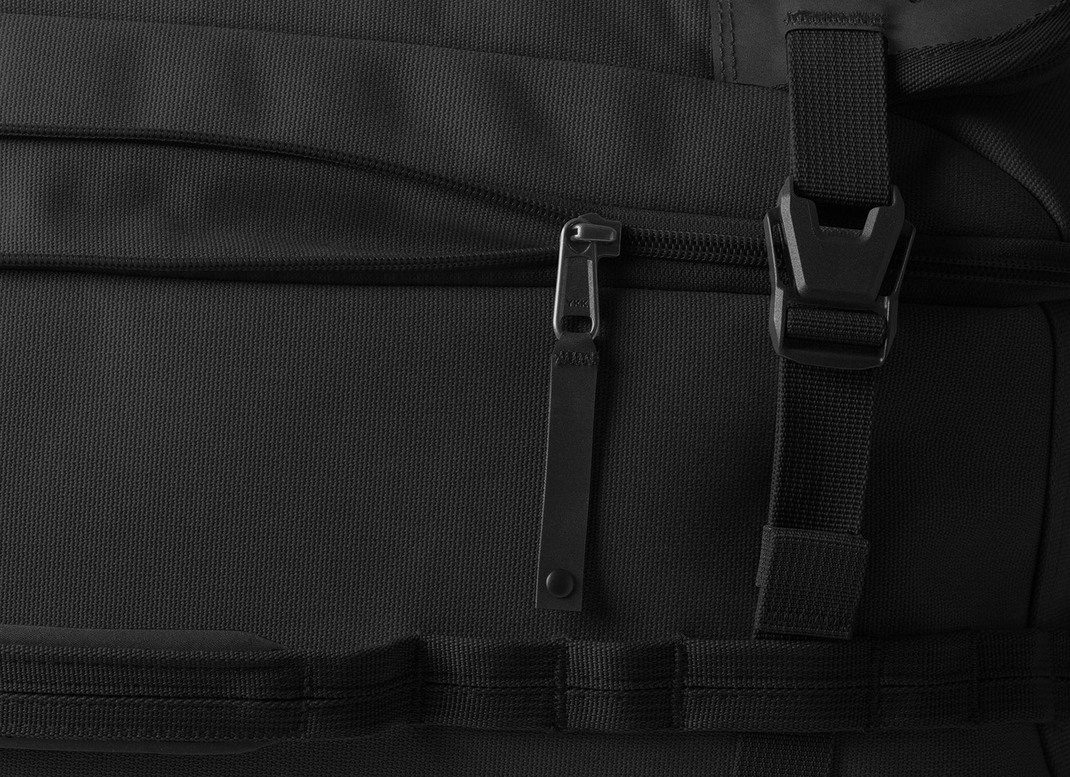 Gear Warrior XE 2-Wheel 27 Luggage - BLACK View 