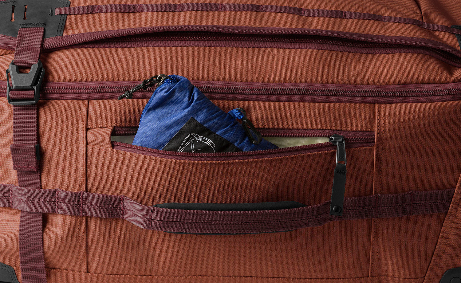 Gear Warrior XE 2-Wheel 27 Luggage - SEQUOIA View 